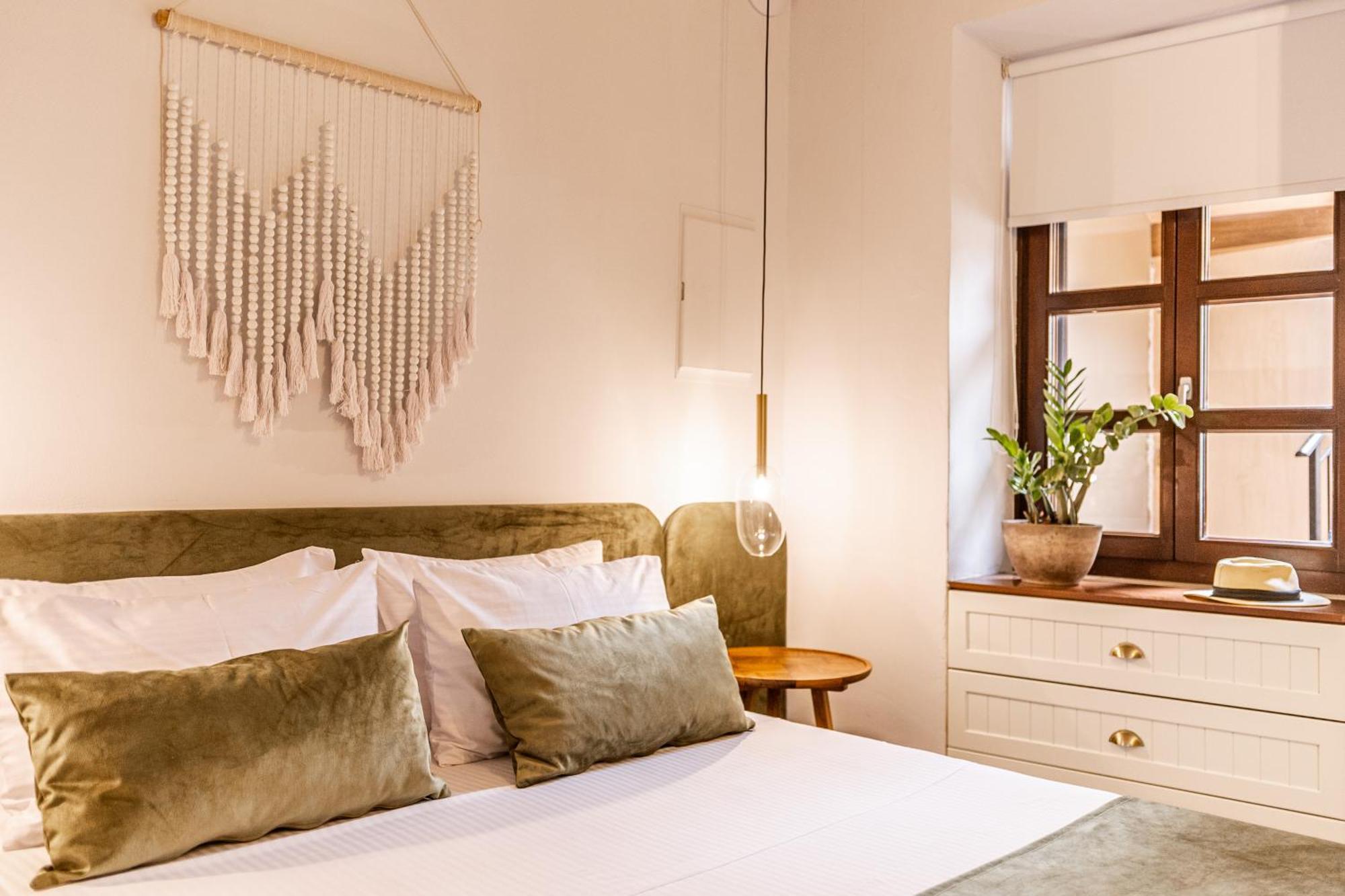 Lithinon Luxury Suites Ханья Экстерьер фото