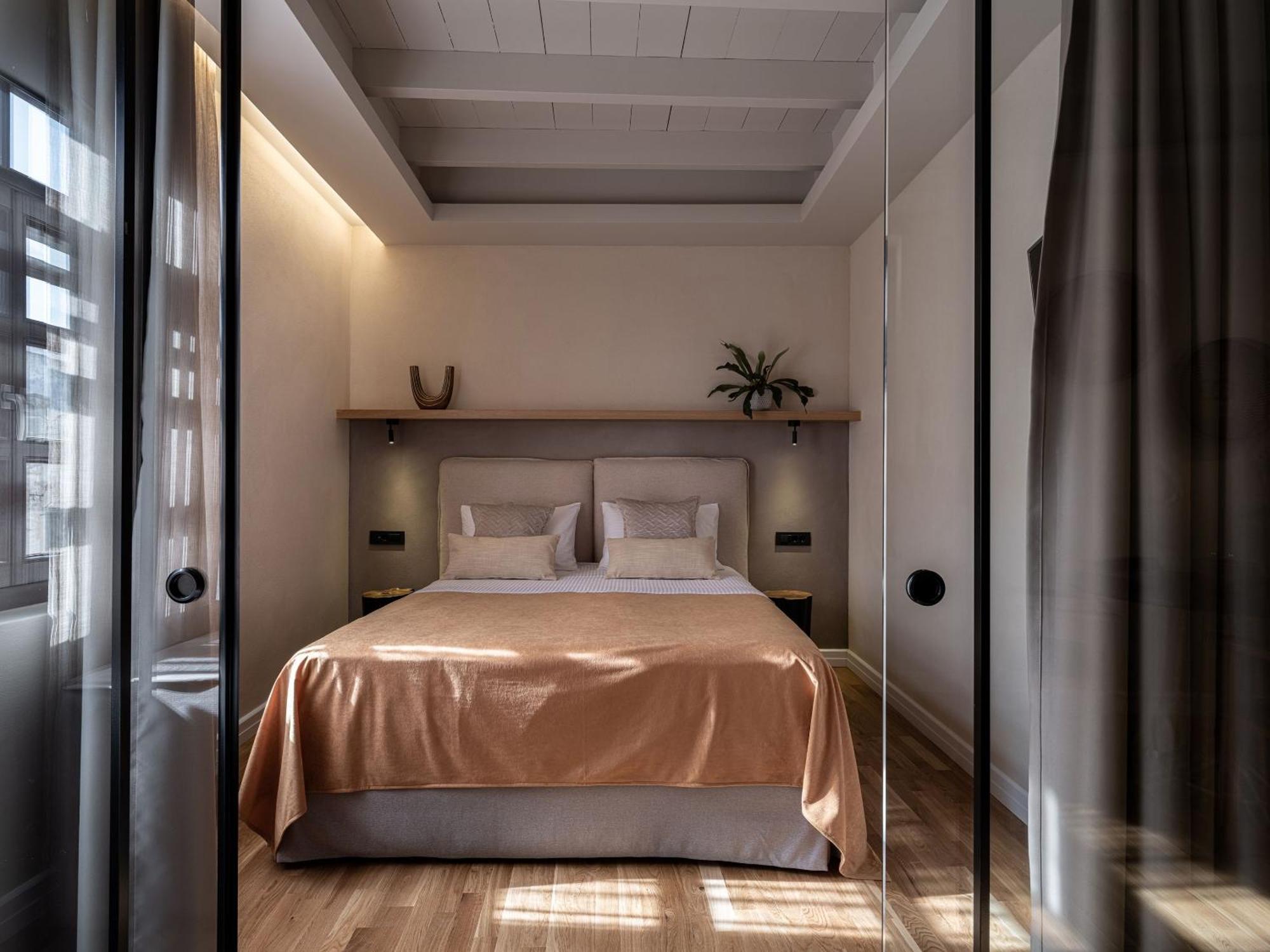 Lithinon Luxury Suites Ханья Номер фото